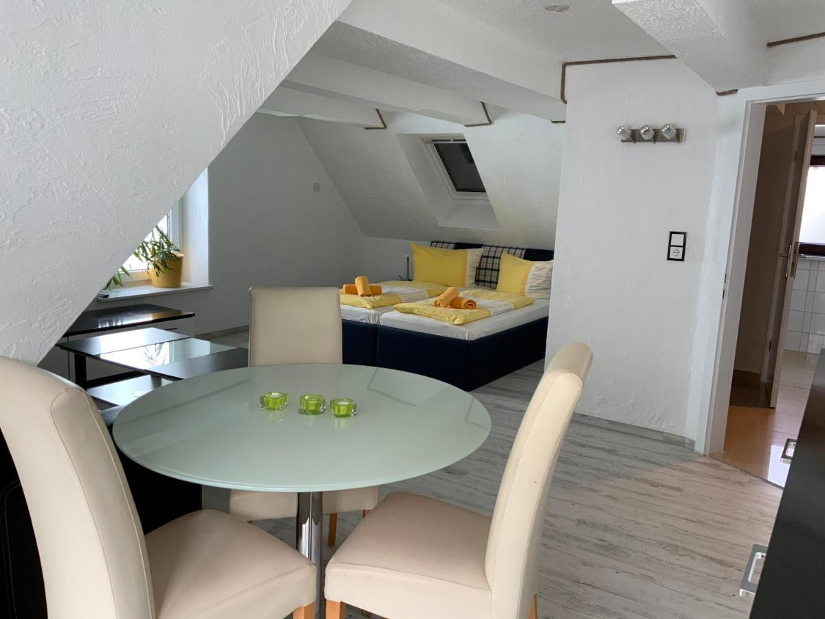 Hotel Am Mueritzhafen Garni Waren  Esterno foto