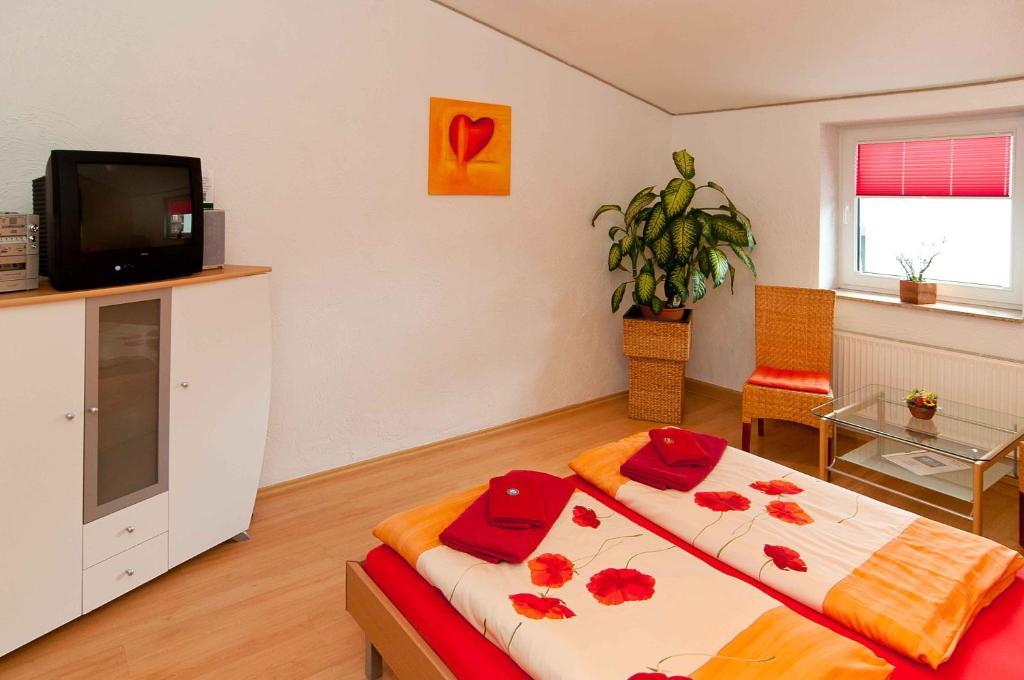 Hotel Am Mueritzhafen Garni Waren  Camera foto